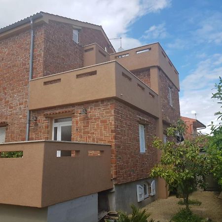 Allure Apartment Kornic Exterior photo